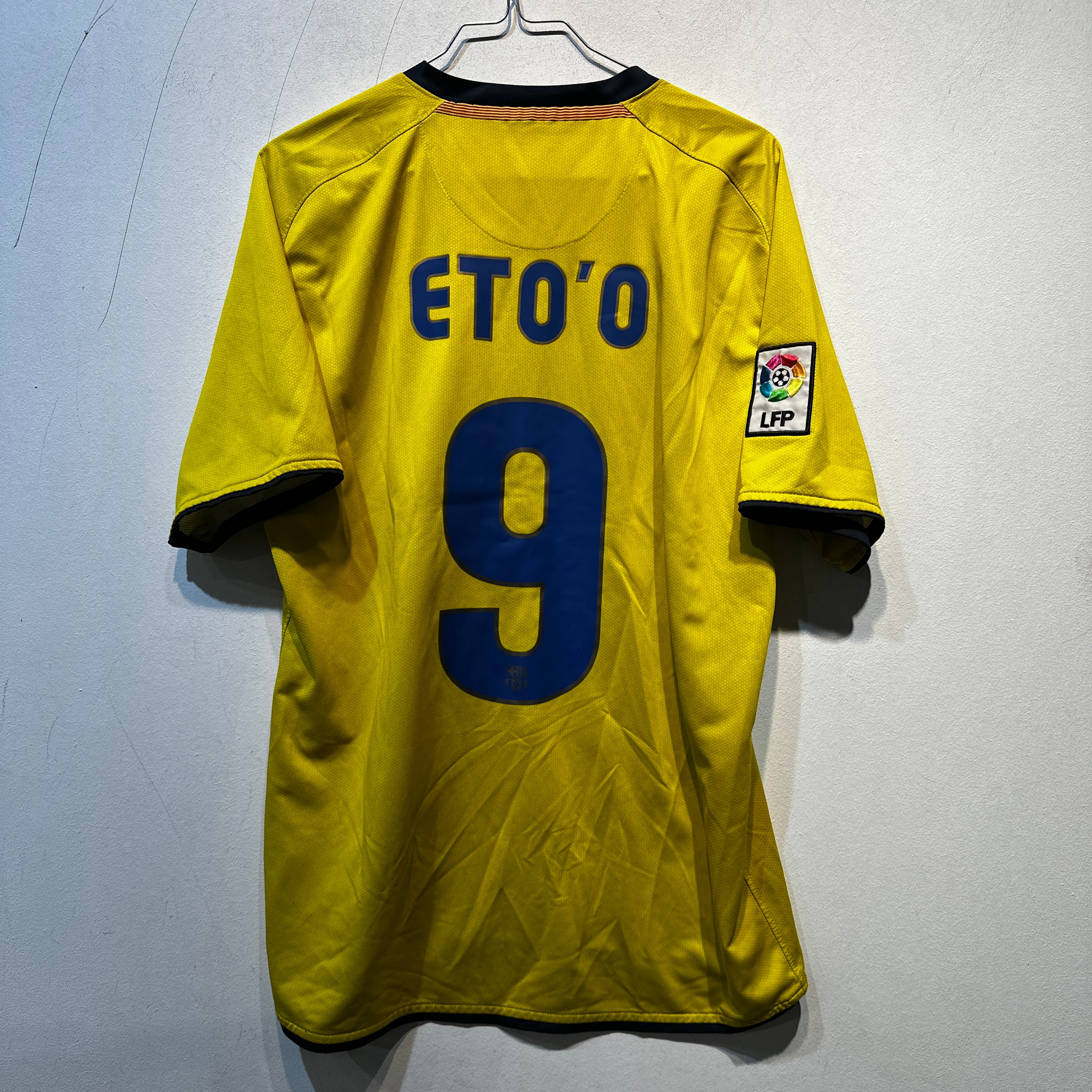 FC Barcelona “Eto’o” Away – 2008/2009 – Medium