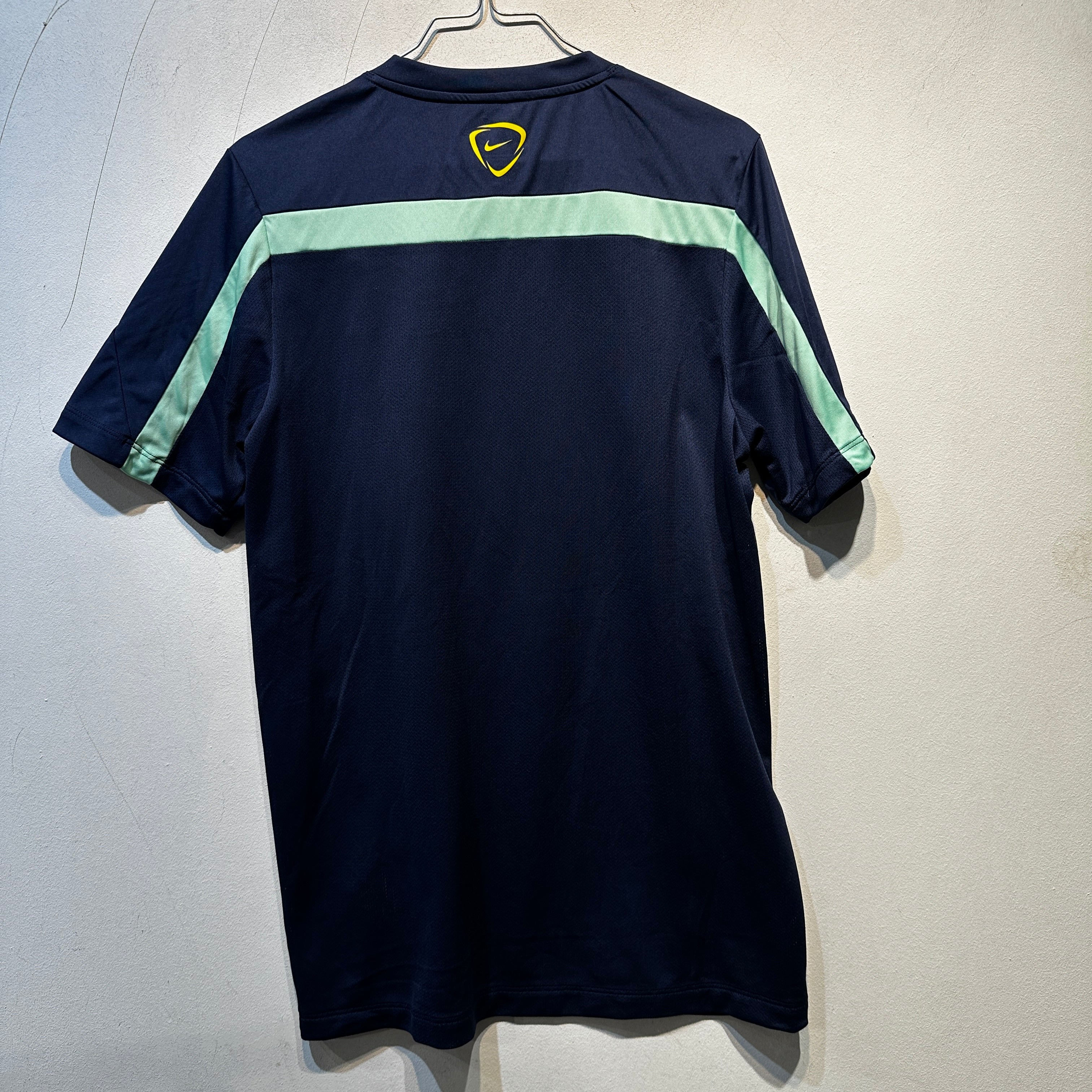 FC Barcelona Away Shirt – 2013/2014 – Medium