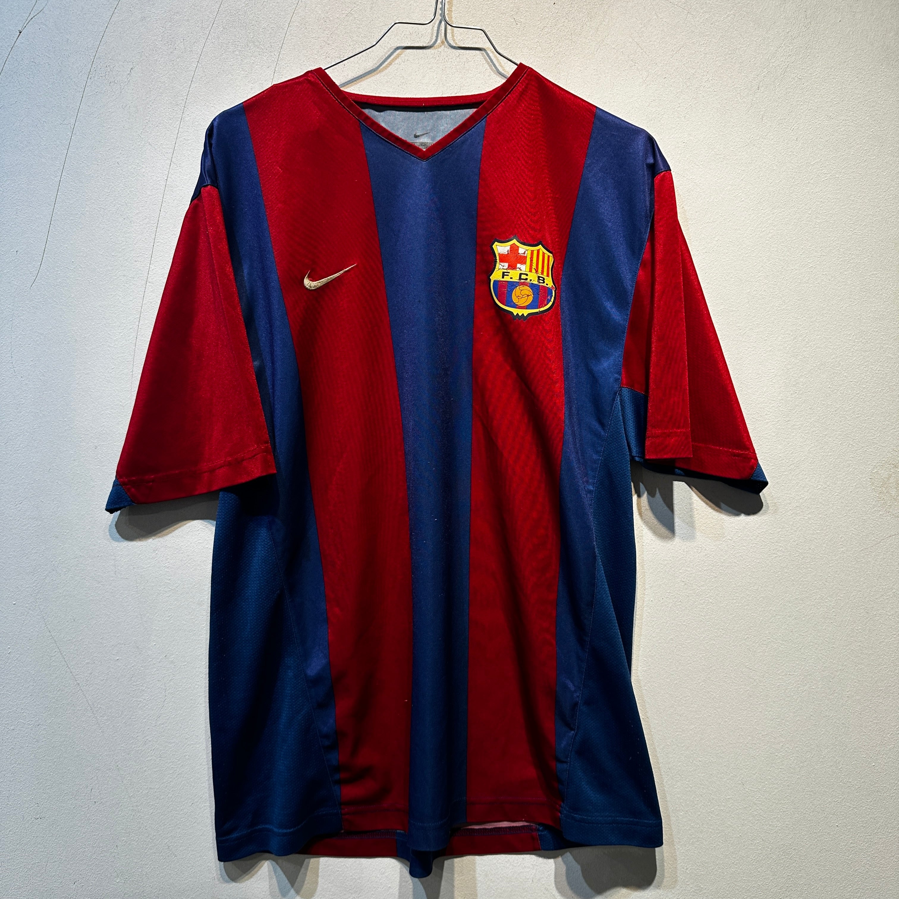 FC Barcelona Home Shirt – 2004/2005 – Medium