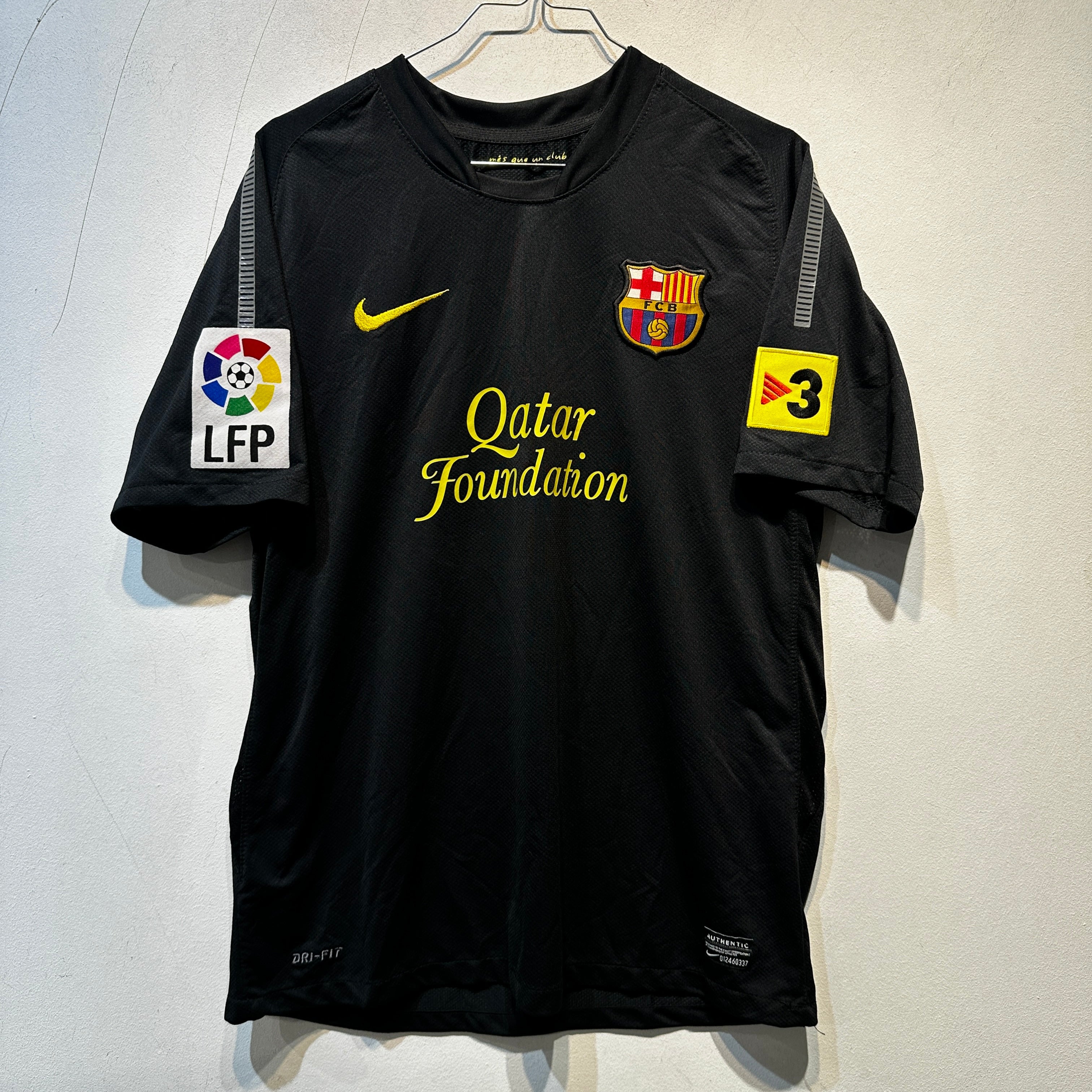 FC Barcelona “David Villa” Away Shirt – 2008/2009 – Medium