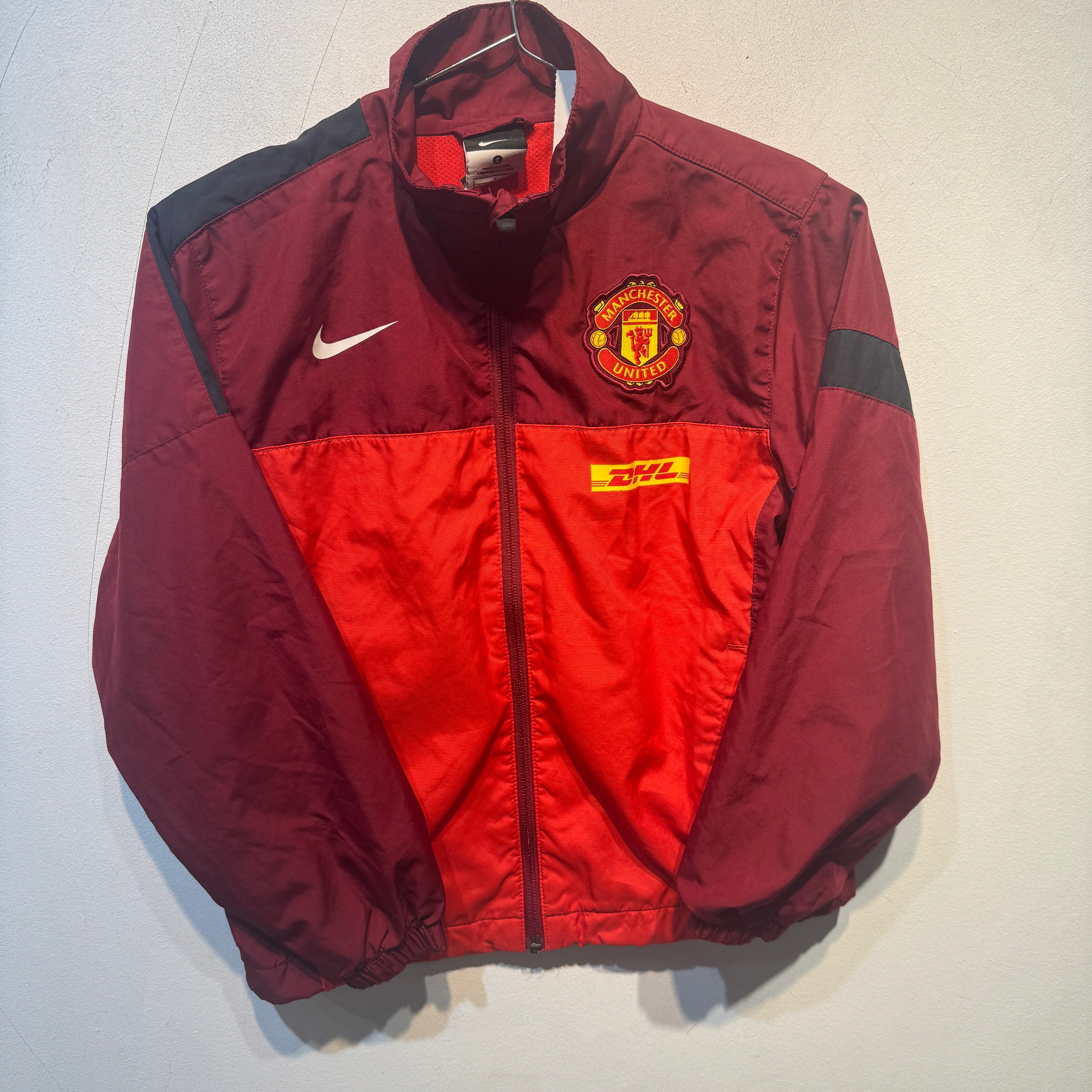Manchester United Nike Training Jacket – Youth S (128–137cm)