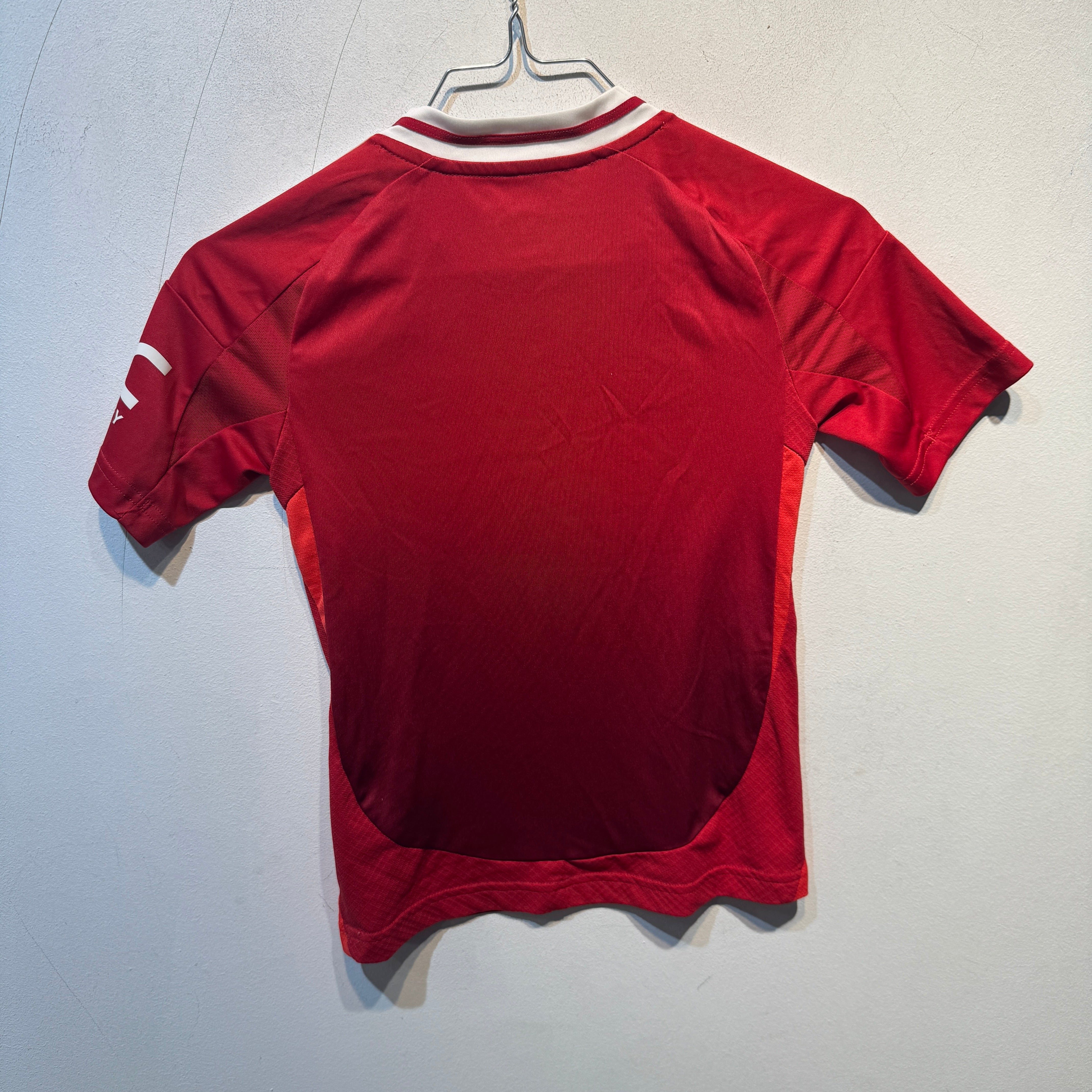 Manchester United Home Shirt 2024/2025 – Junior 7–8 Years (128) – Adidas