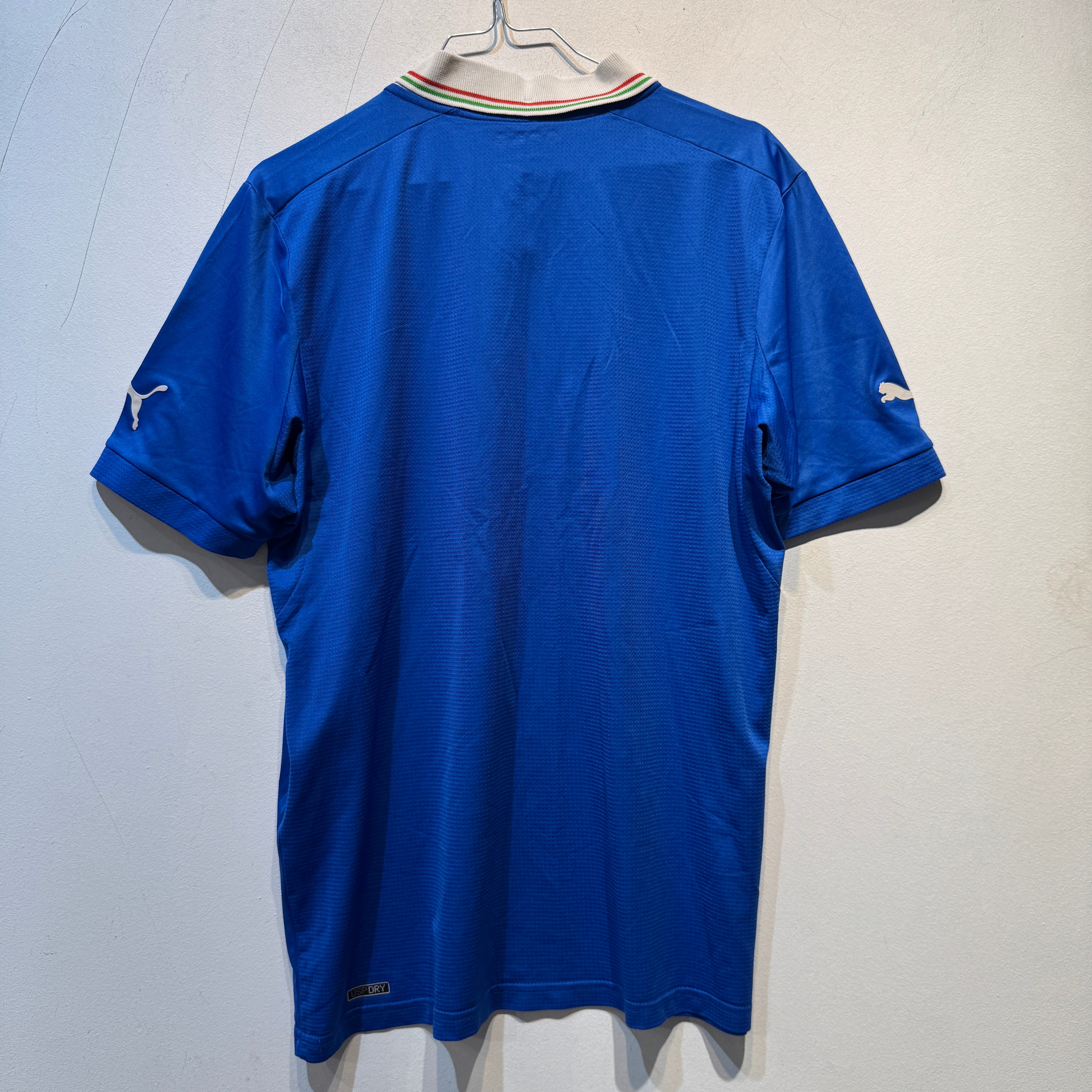 Italy National Team Home – Puma – 2010–2012 – Large