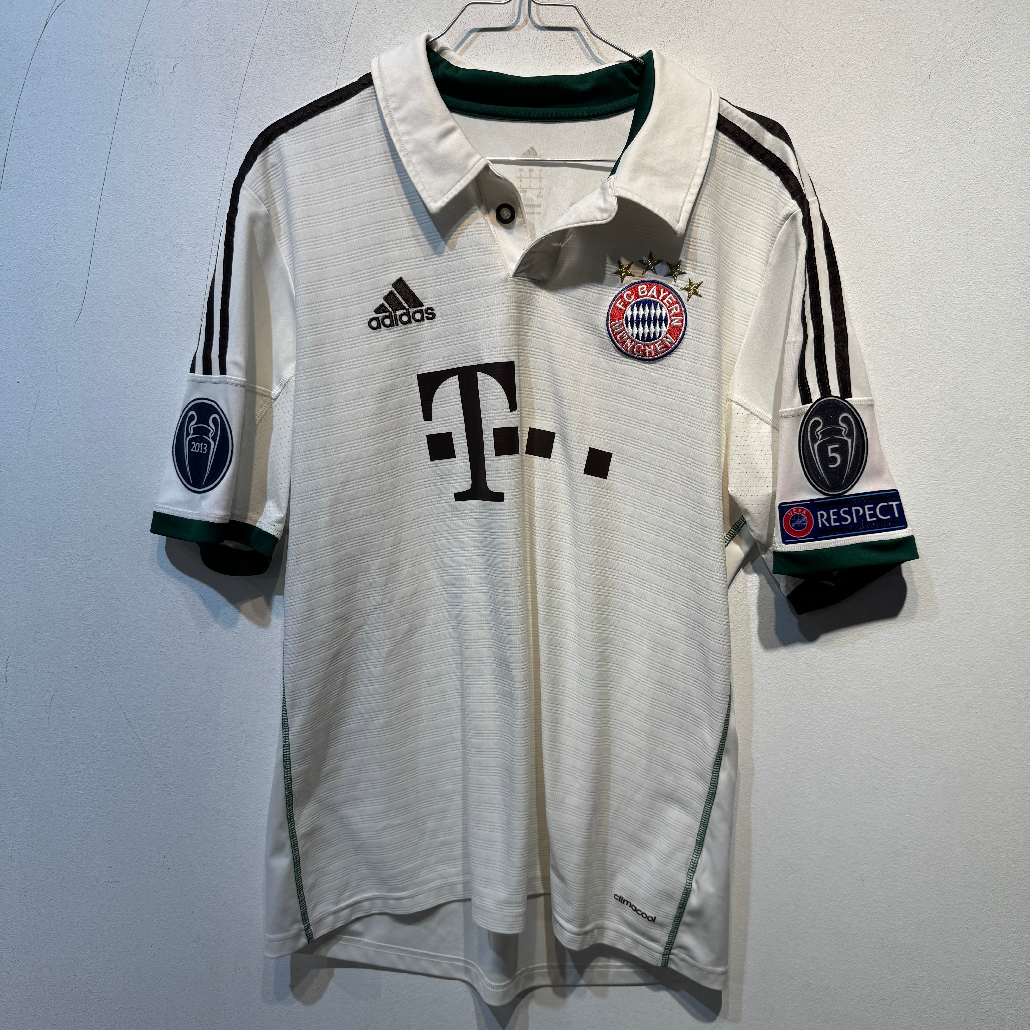 FC Bayern München Away – 2013/2014 – Large