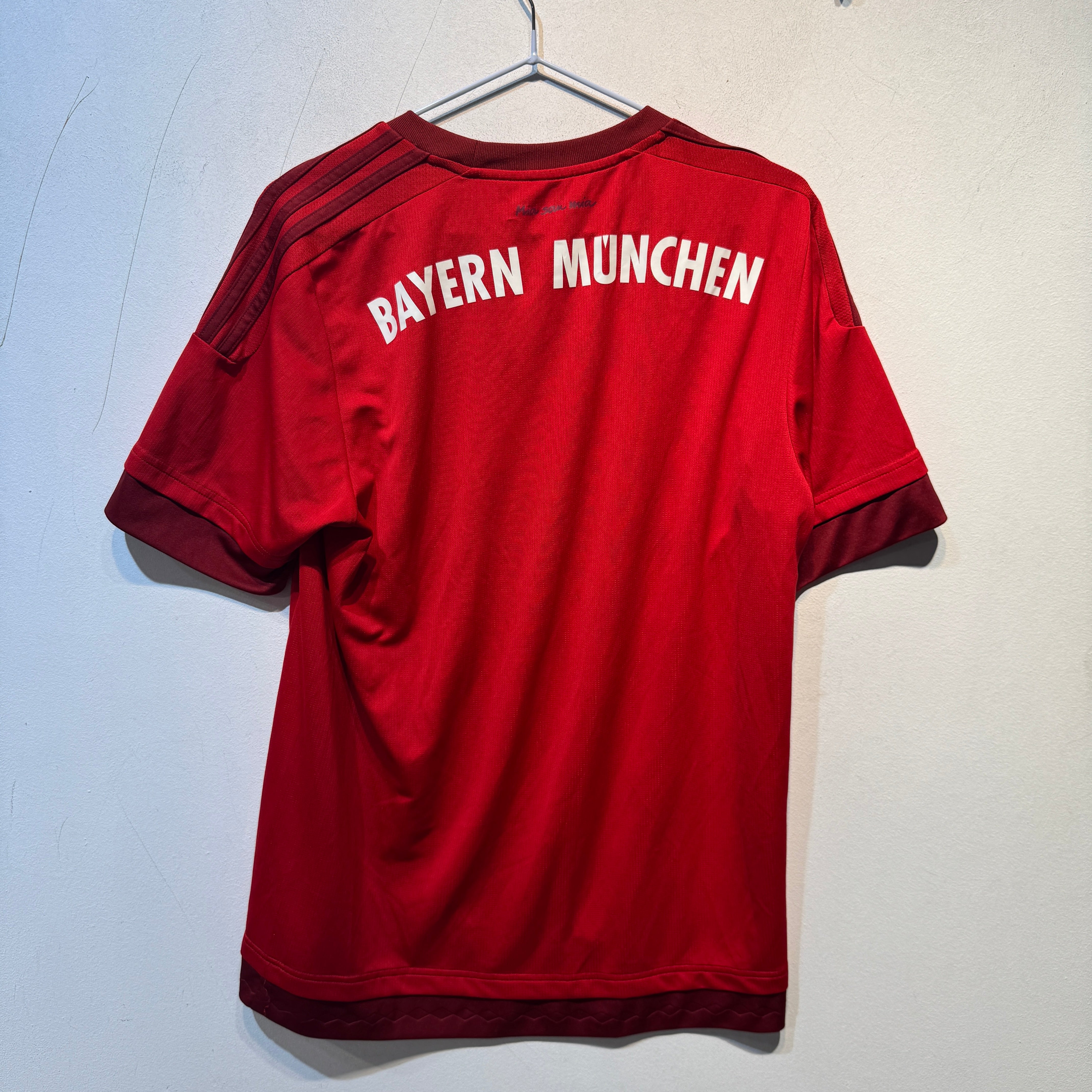FC Bayern München Home – 2018/2019 – Medium