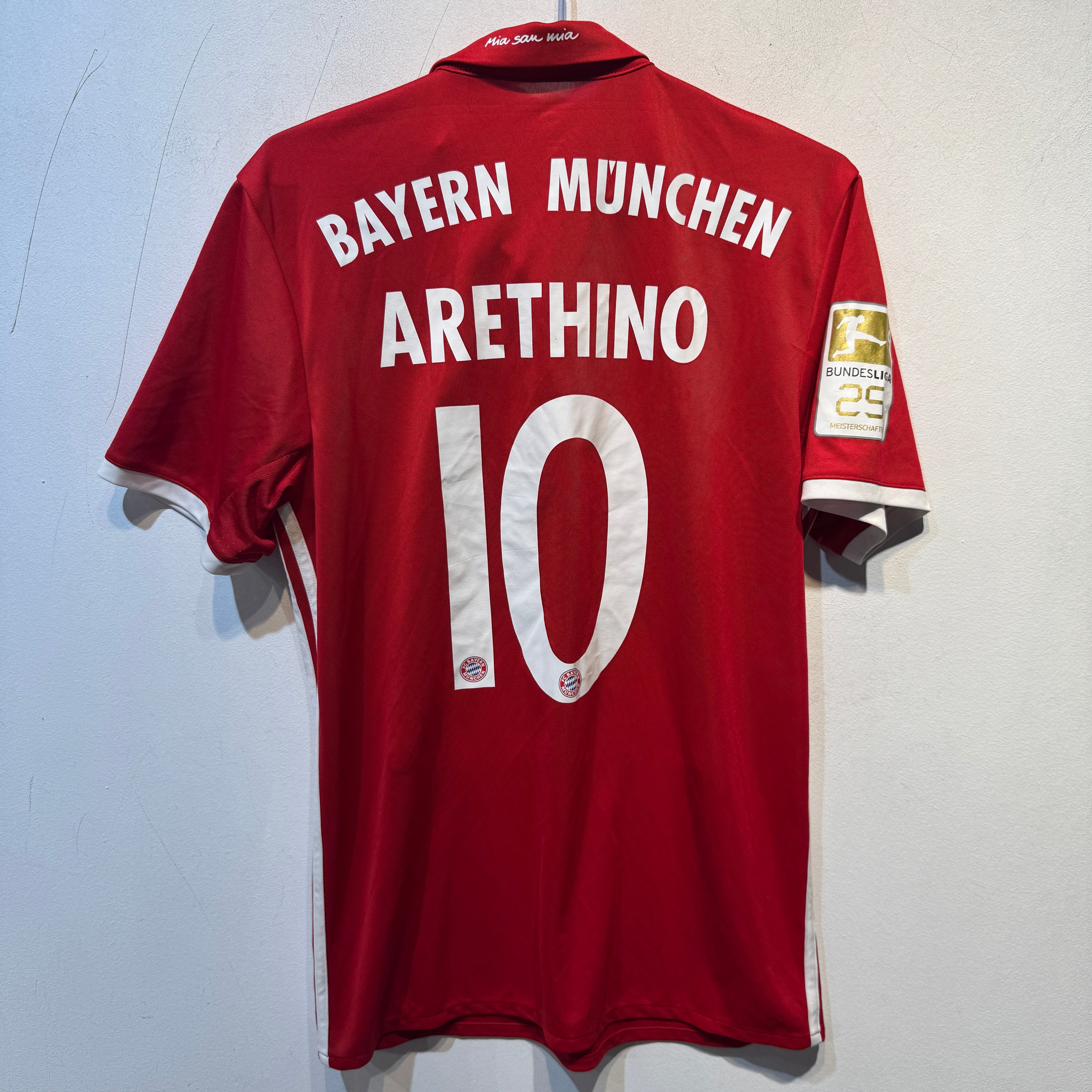 FC Bayern München “Arethino” Home – 2015/2016 – Medium