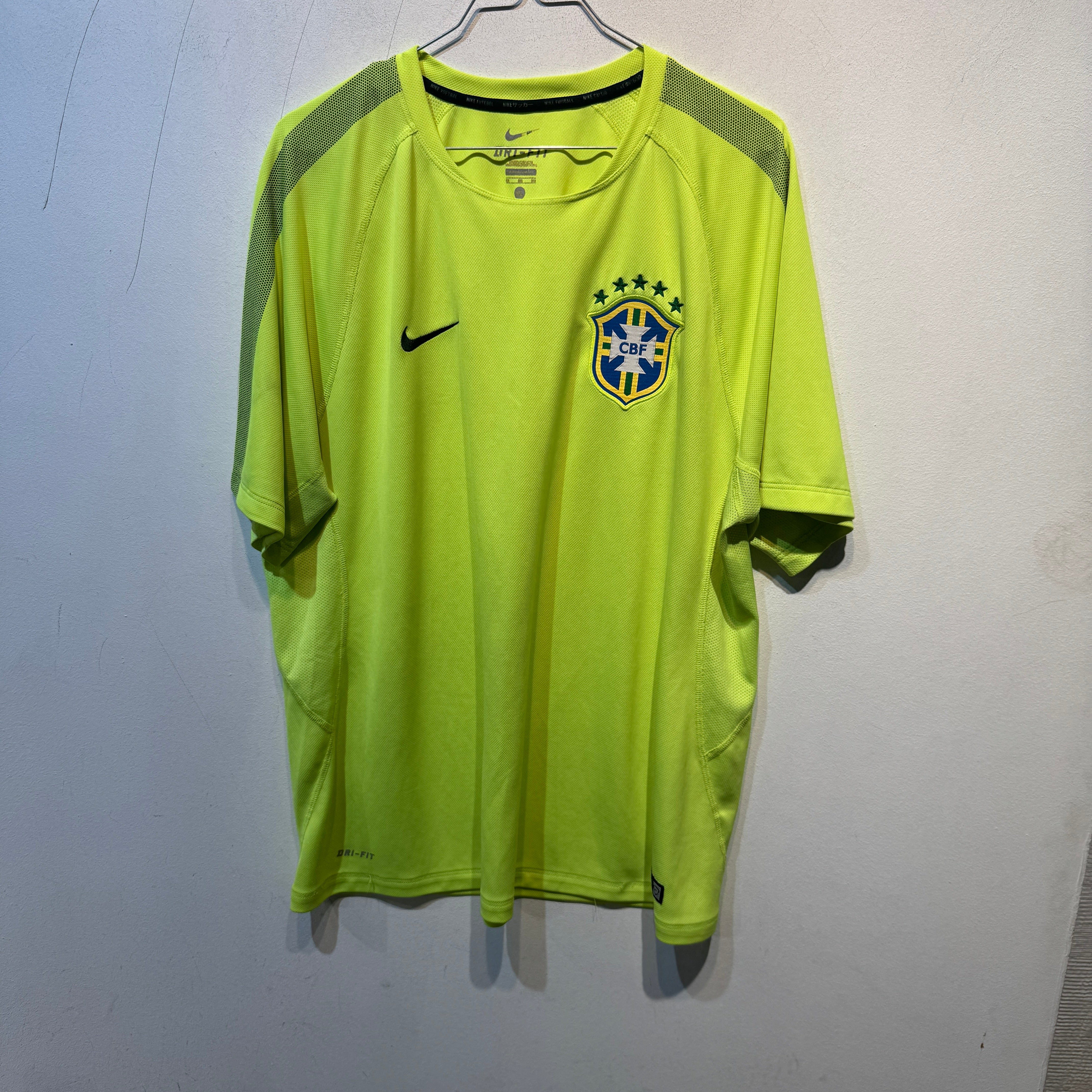 Brazil National Team Nike Dri-FIT Training Shirt – 2014–2016 – XL