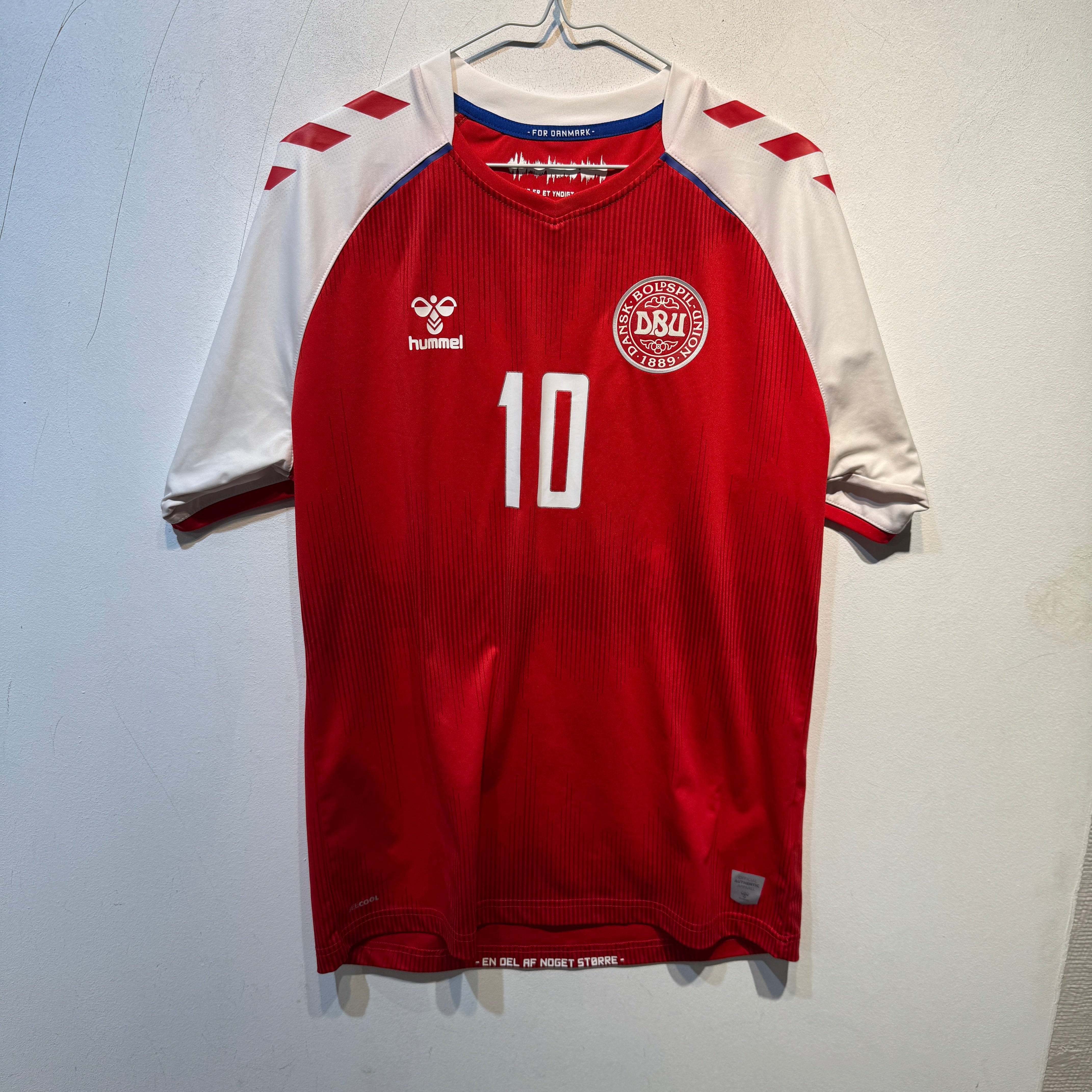 Denmark “Eriksen” Home – 2022/2023 – Large