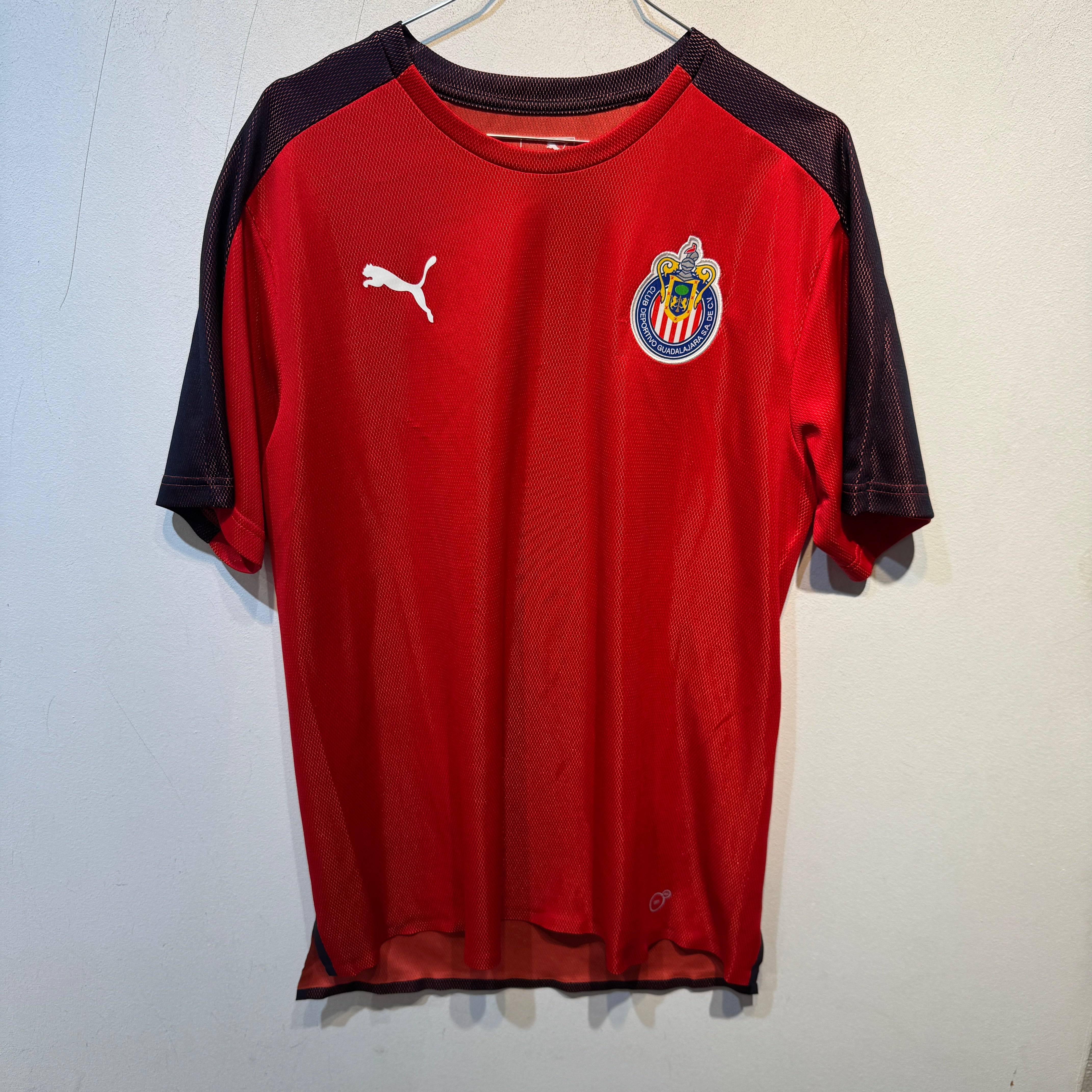 Chivas de Guadalajara Training Shirt – Puma – 2017/2018 – Size L