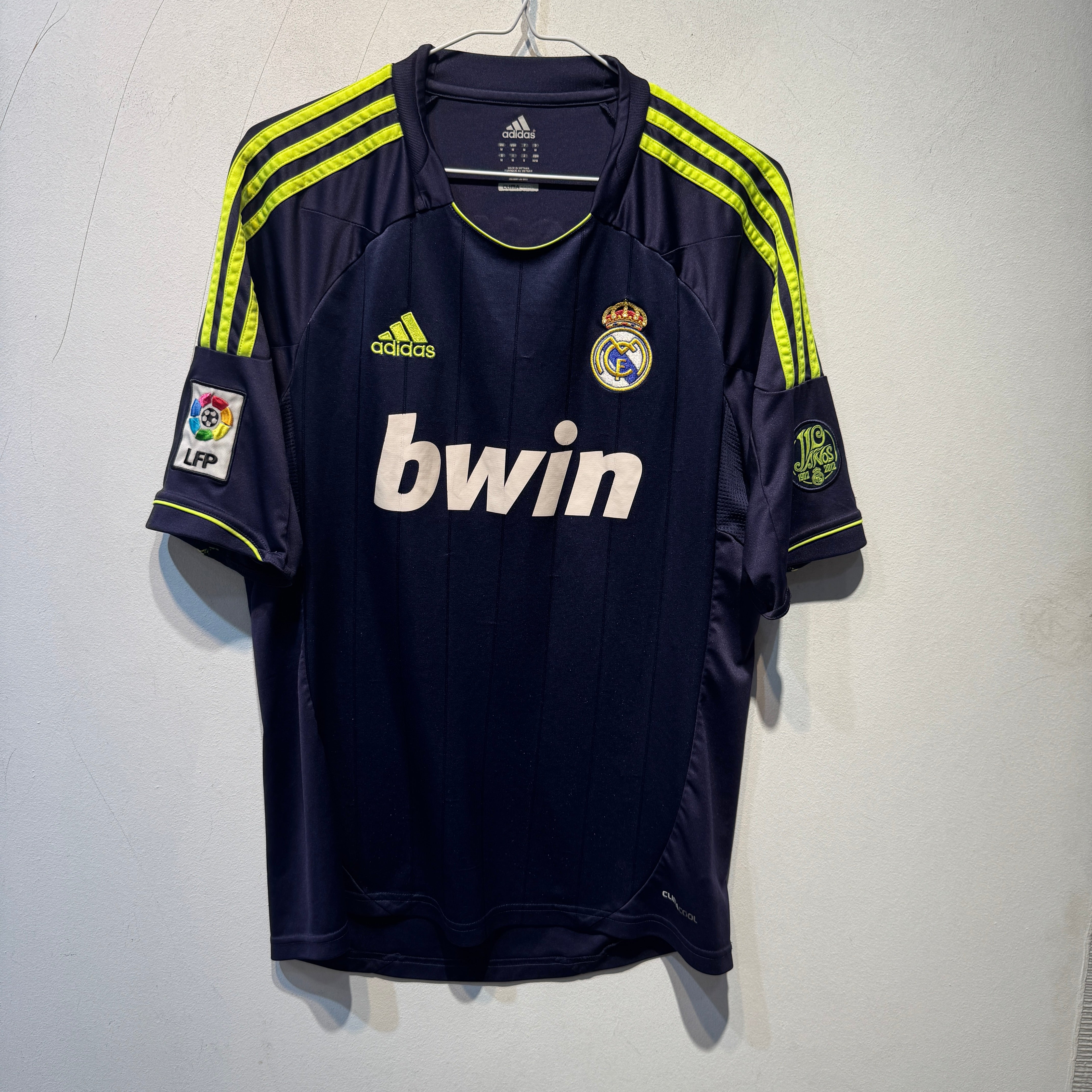 Real Madrid “Kaká” Away - 2010/2011 - Medium