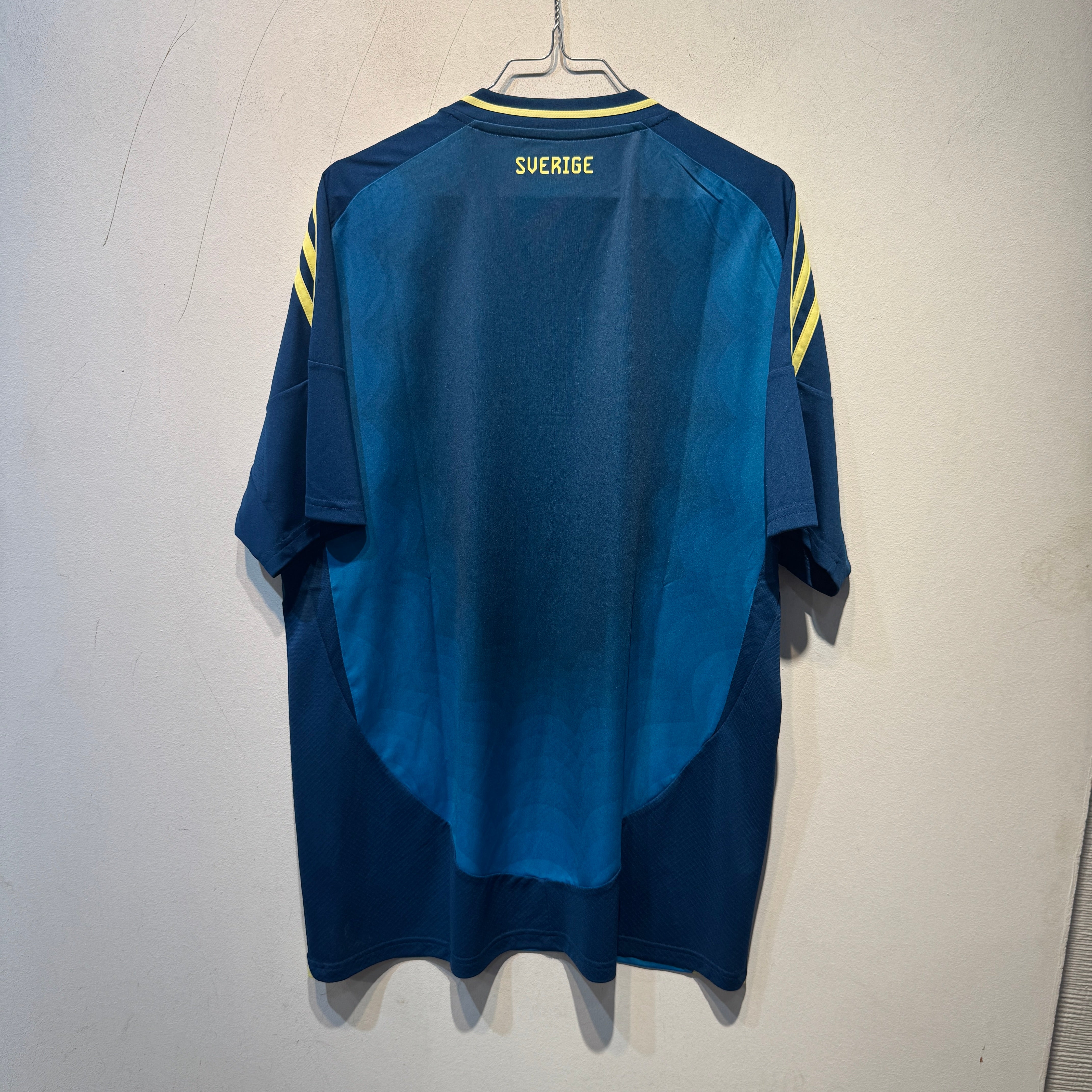 Sweden Women Away (Unisex Fit) - 2025/2026 - XL